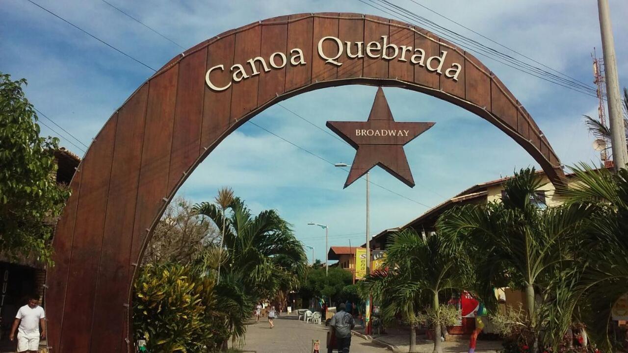 Subindo As Dunas Chales Canoa Quebrada Exterior photo